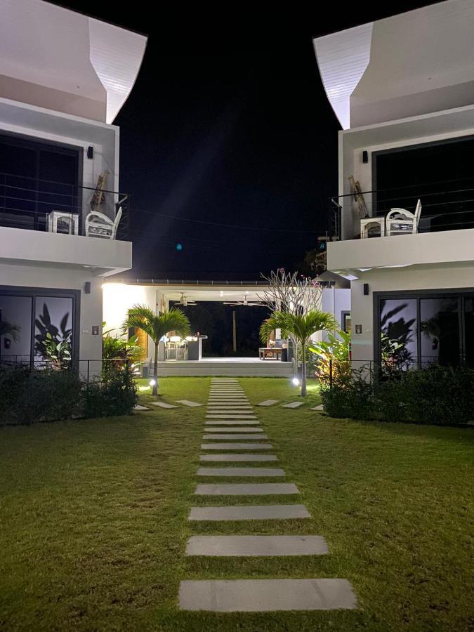 La Plage Resort & Beach Club Baan Tai Bagian luar foto